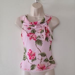 Floral Sleeveless Blouse